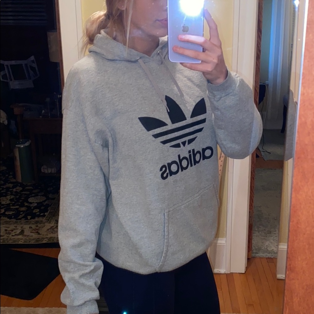 Adidas Sweatshirt